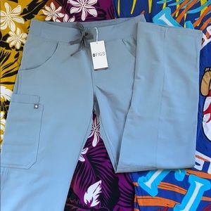 Figs Scrub Top Bottom Petite